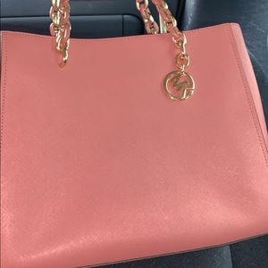 Micheal Kors bag